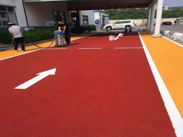 ������ɫ·��